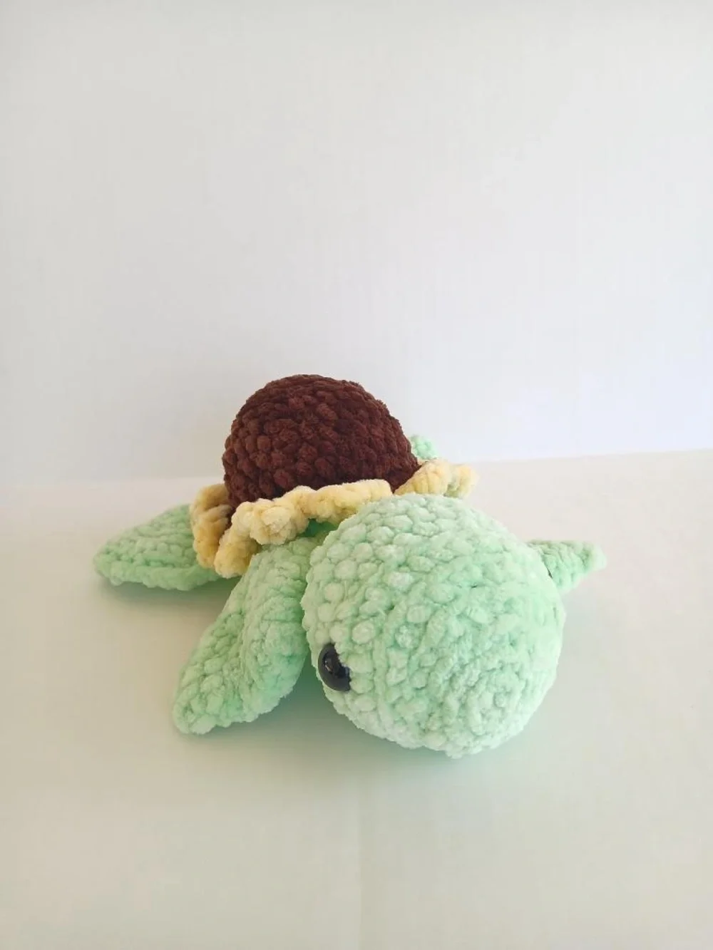 Crochet sunflower turtle handmade 7 inch plushie - Picture 7 of 8